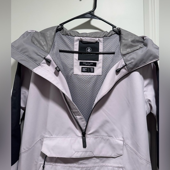 Volcom Women's Mirror Pullover Ski Jacket - Picture 11 of 16